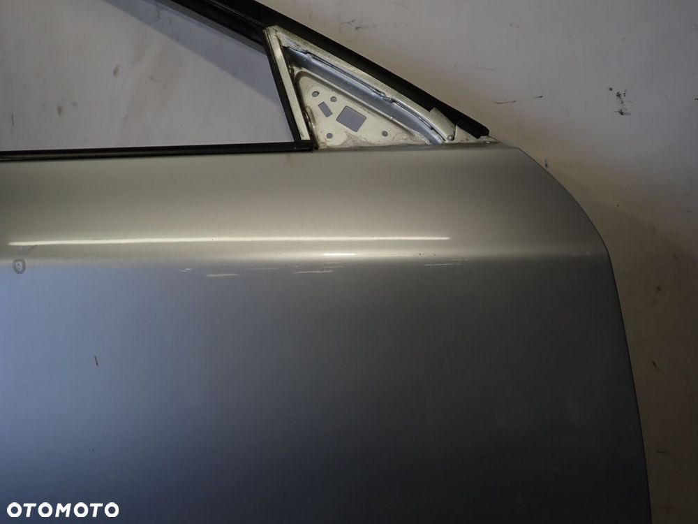DRZWI PRAWY PRZÓD SUBARU IMPREZA GH 1.5 C3S - 2