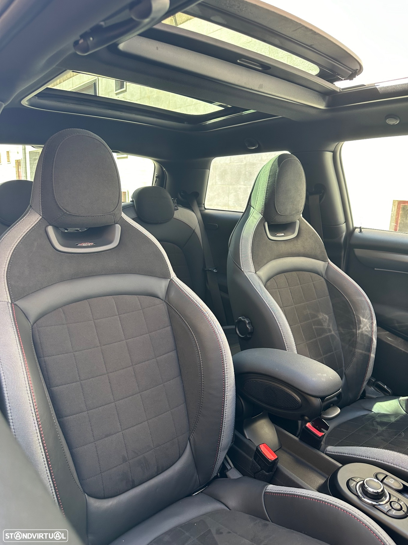 MINI 3 Portas John Cooper Works Aut. - 11
