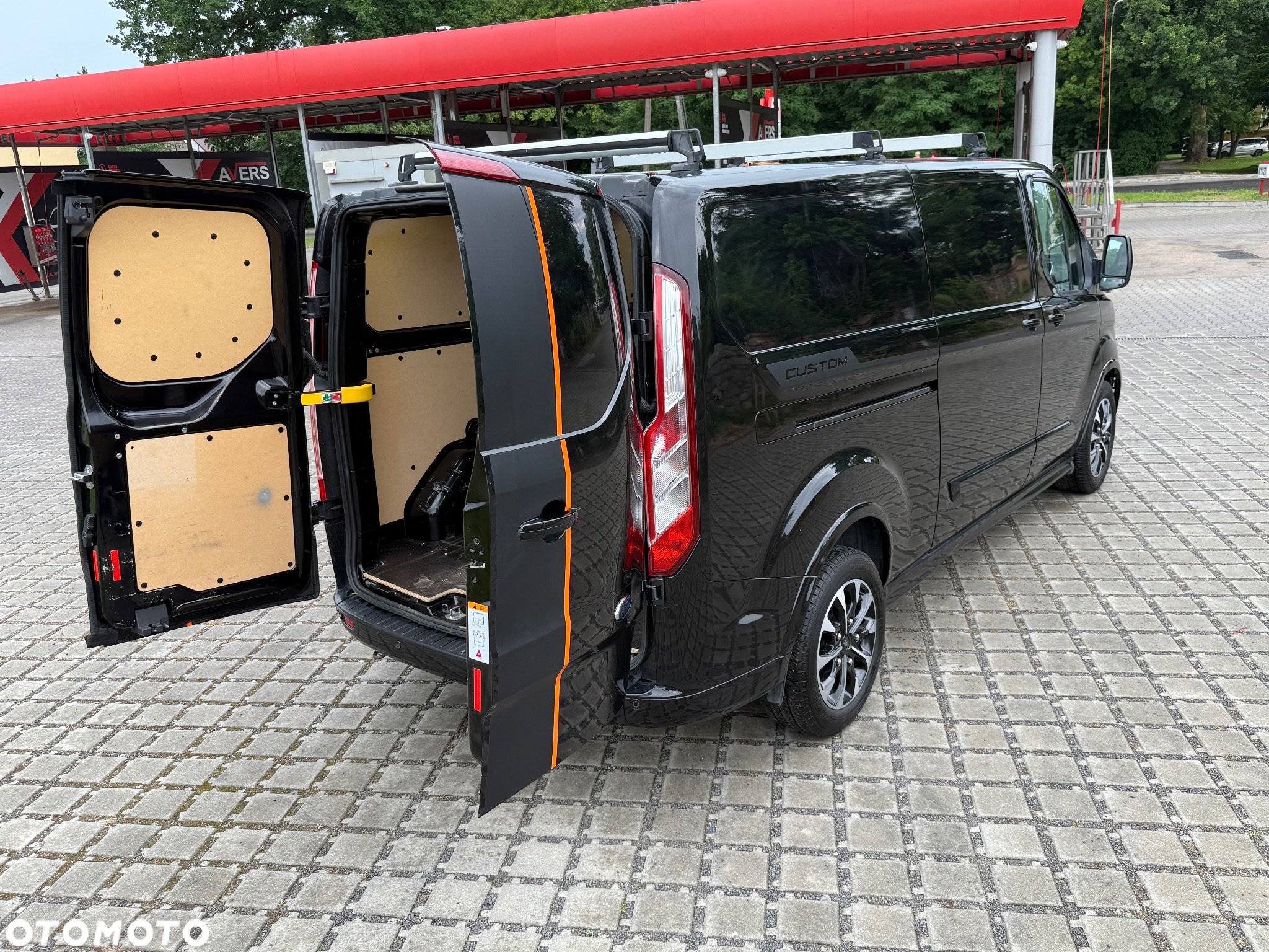 Ford Transit Custom Sport - 16