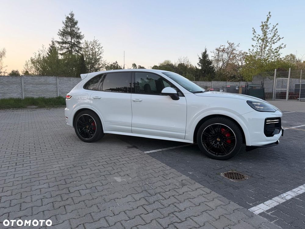 Porsche Cayenne GTS Tiptronic S - 3