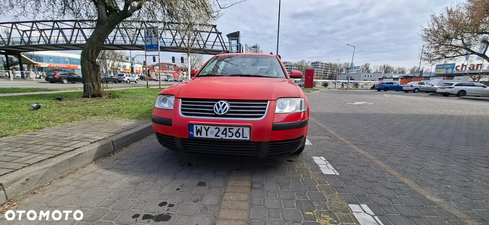 Volkswagen Passat 2.0 Basis - 1