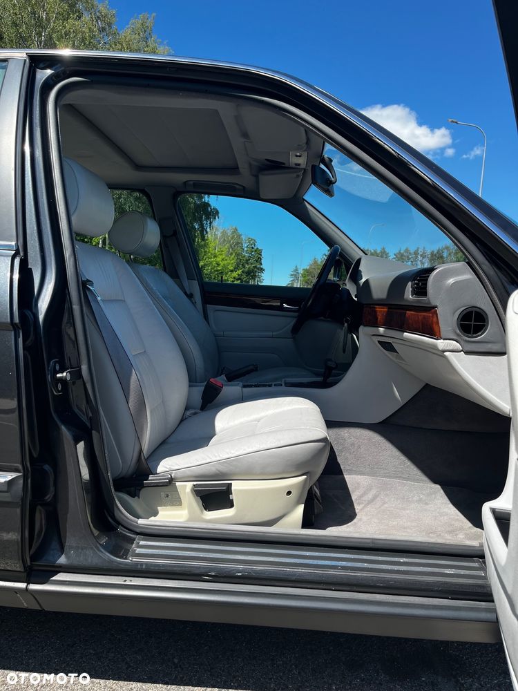 BMW Seria 7 - 12