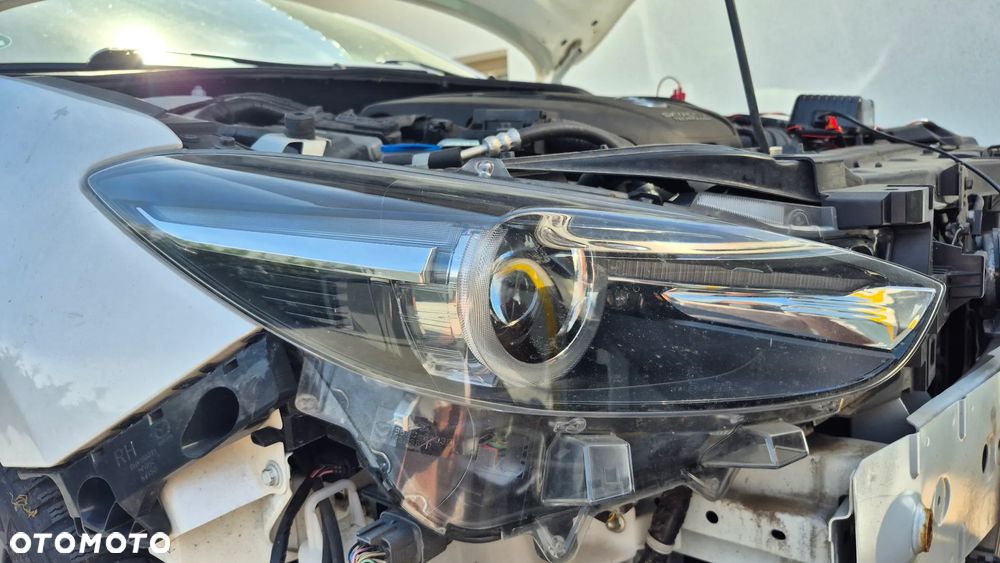 Mazda 3 - 16