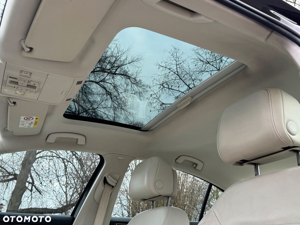 Volkswagen Passat 1.8 TSI BMT Highline DSG - 18