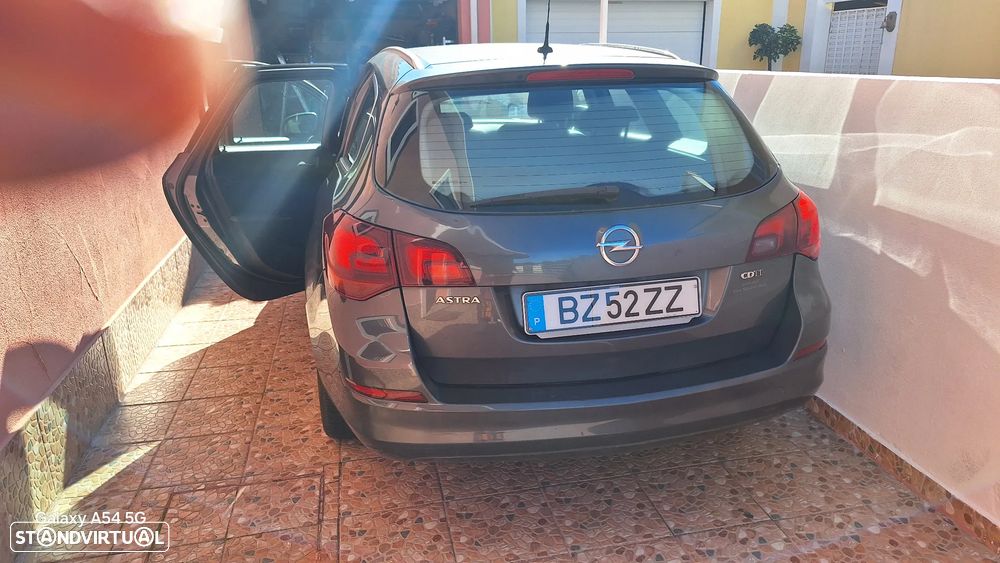 Opel Astra 1.7 CDTI DPF Edition Sport - 2
