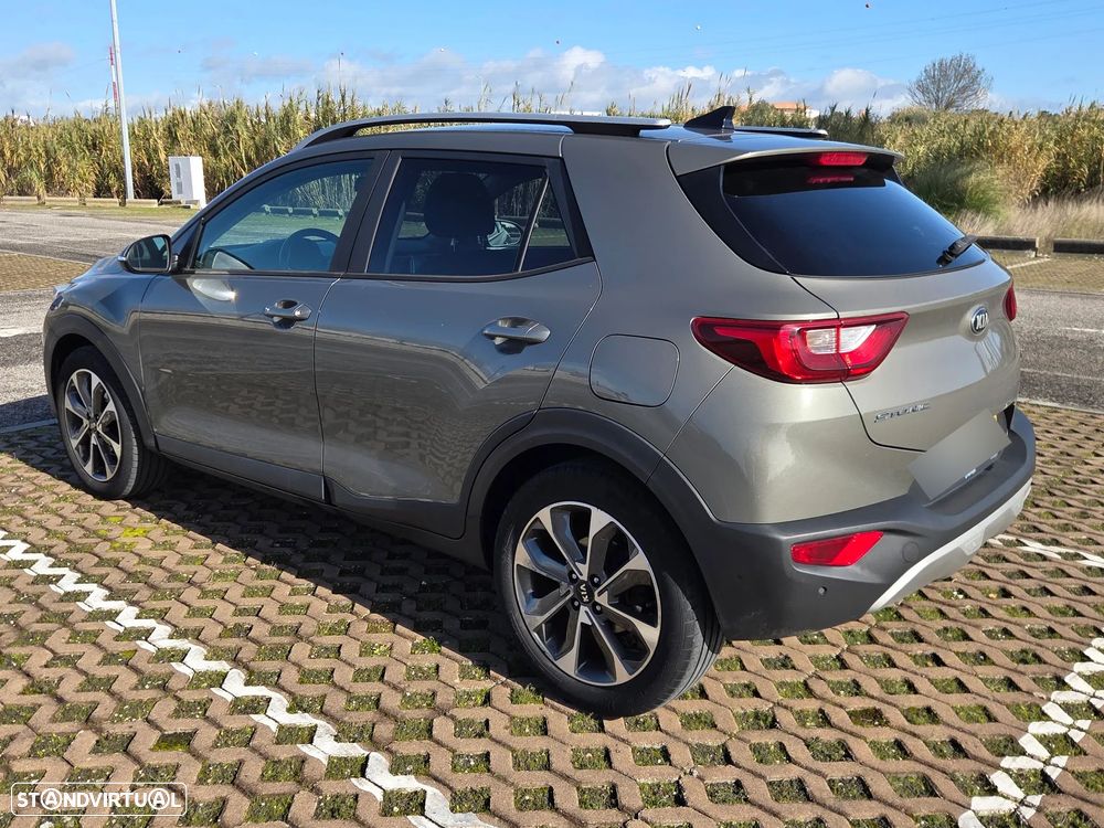 Kia Stonic 1.6 CRDi Urban - 5