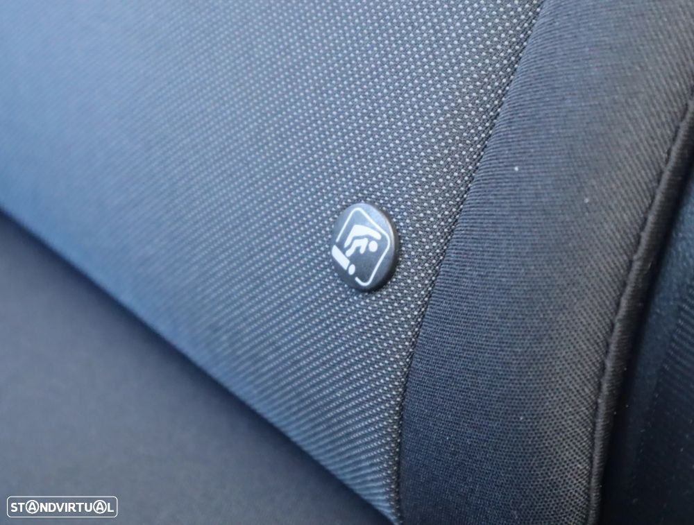 Ford Puma 1.0 EcoBoost MHEV ST-Line Aut. - 23