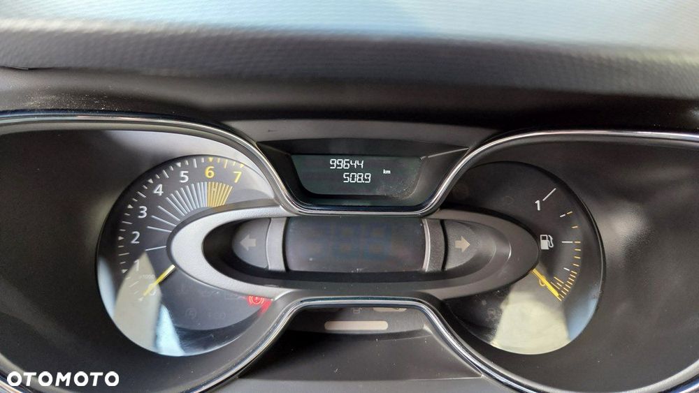Renault Captur 1.2 TCe Intens EDC - 25