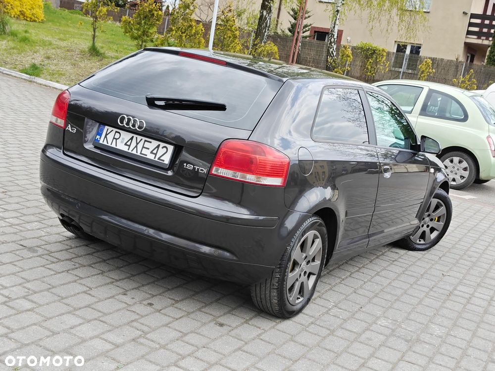 Audi A3 3-drzwiowe - 4