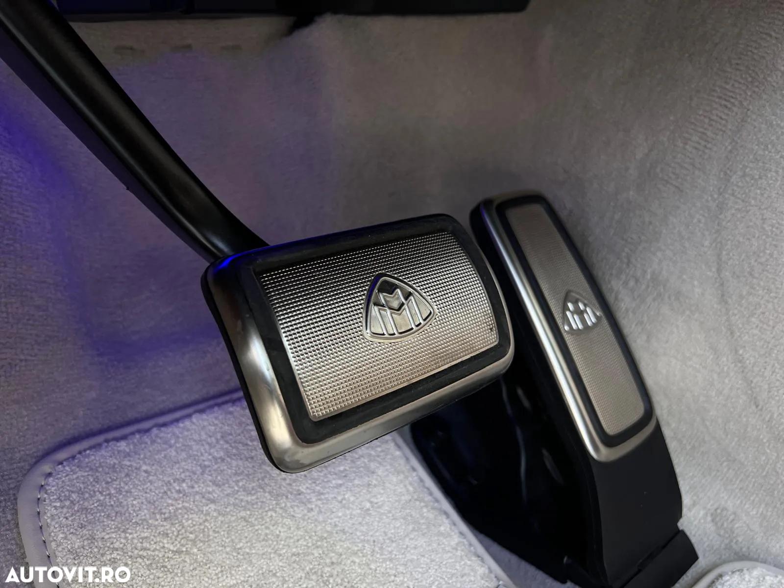 Mercedes-Benz GLS Maybach Mercedes-Maybach 600 MHEV 4MATIC - 24