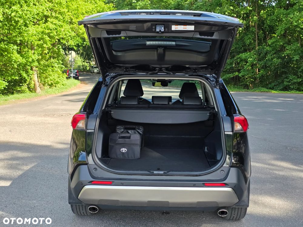 Toyota RAV4 - 13