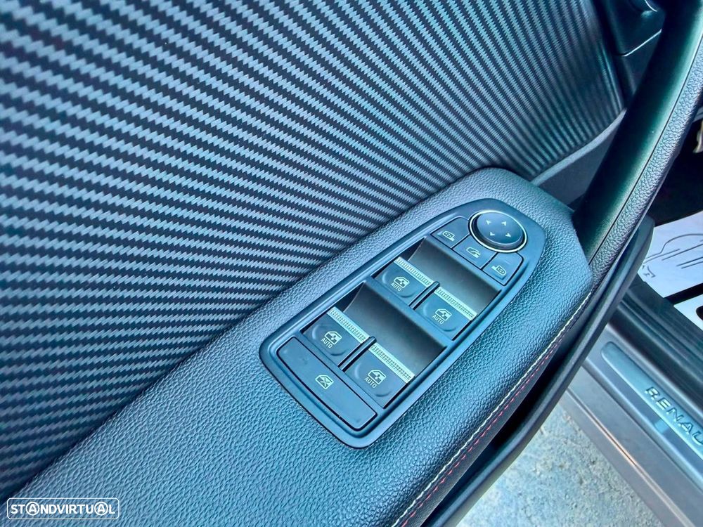 Renault Captur - 19