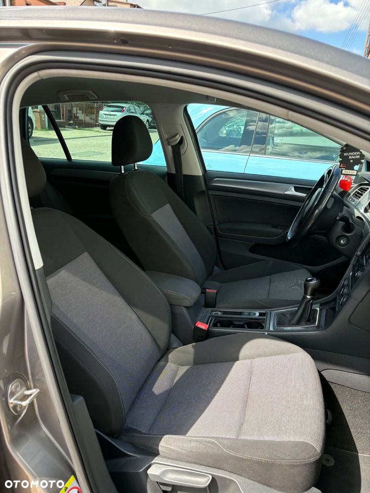 Volkswagen Golf 1.2 TSI BMT Trendline - 16