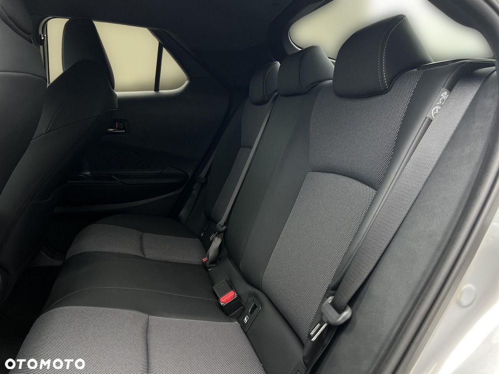 Toyota C-HR - 15