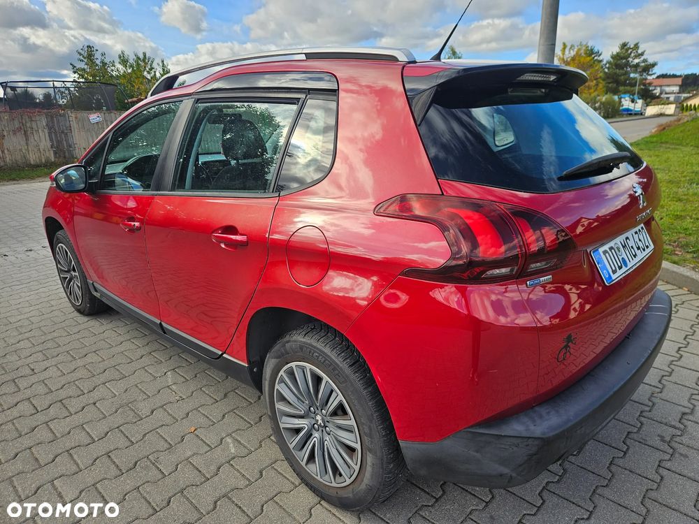 Peugeot 2008 1.2 Pure Tech Active - 3