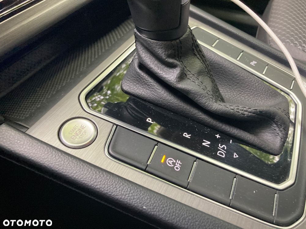 Volkswagen Passat 2.0 TDI EVO Business DSG - 29