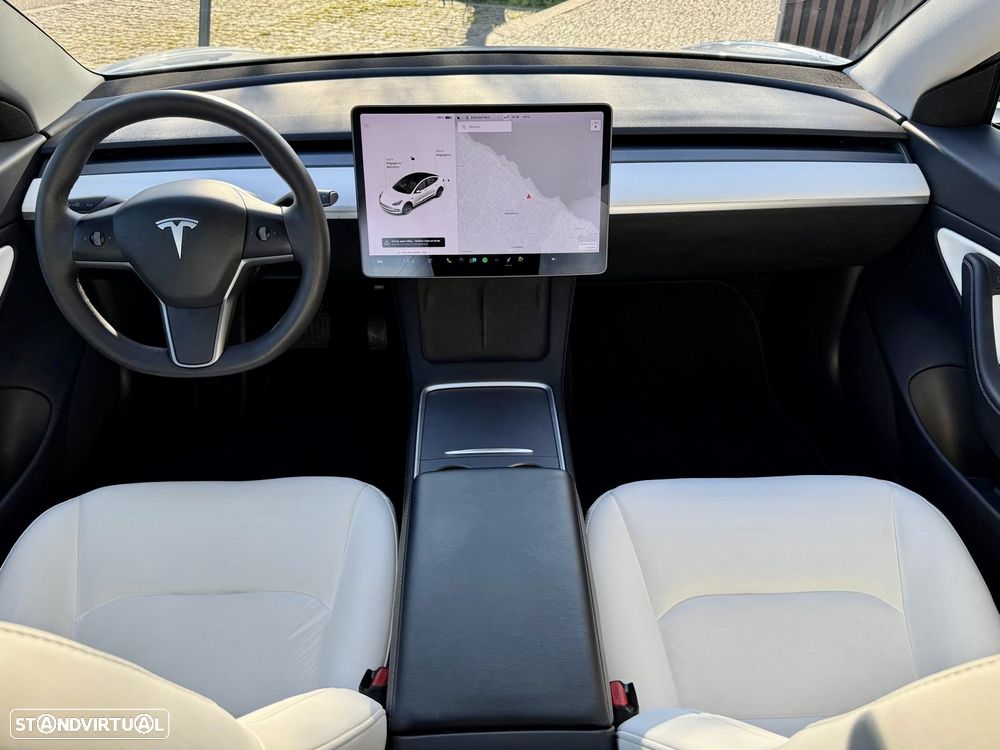 Tesla Model 3 Standard Range Plus RWD - 2