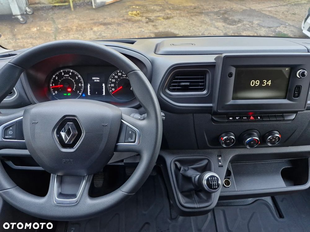 Renault Master - 13