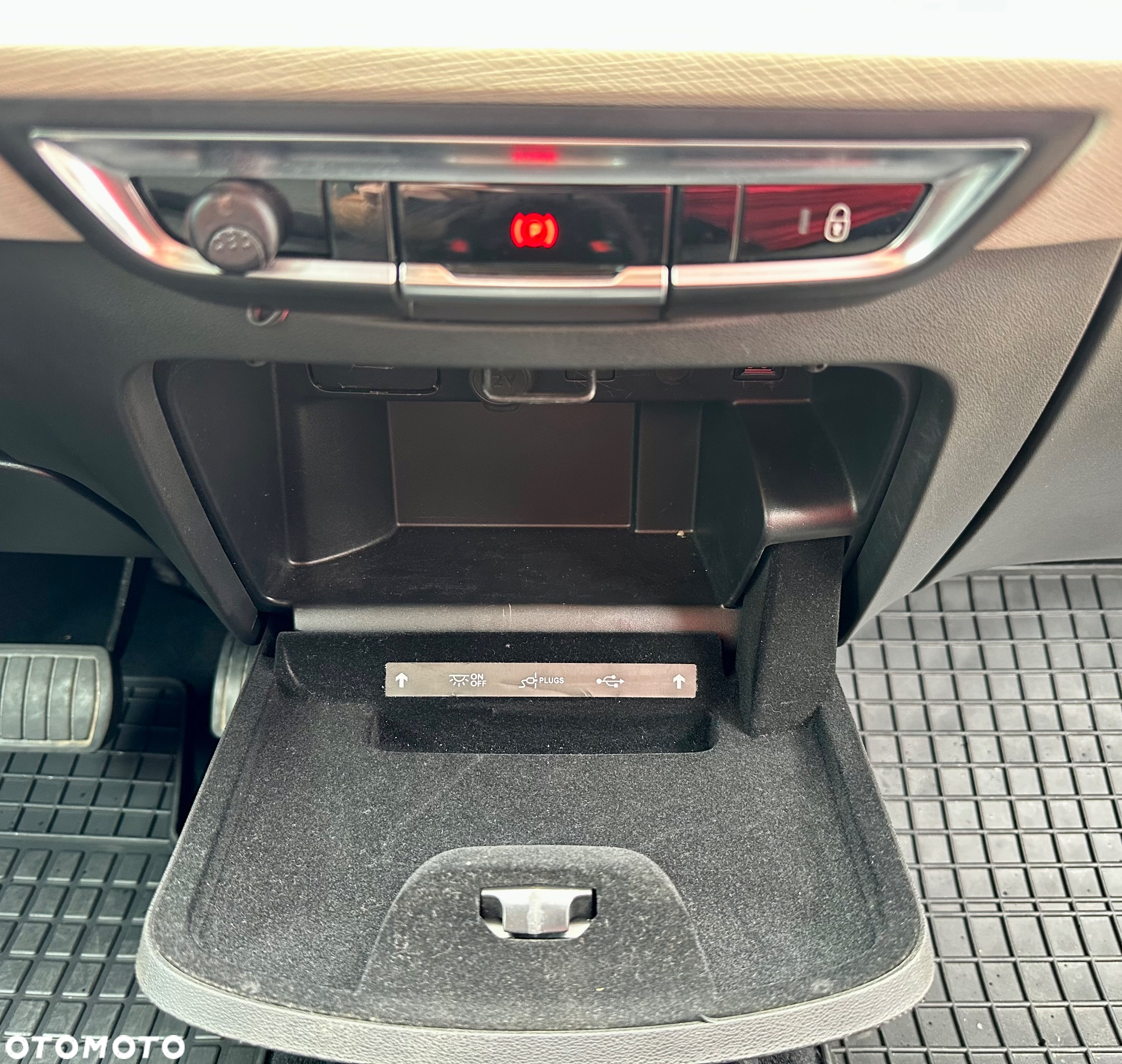 Citroën C4 SpaceTourer 1.5 BlueHDi Shine S&S EAT8 - 24