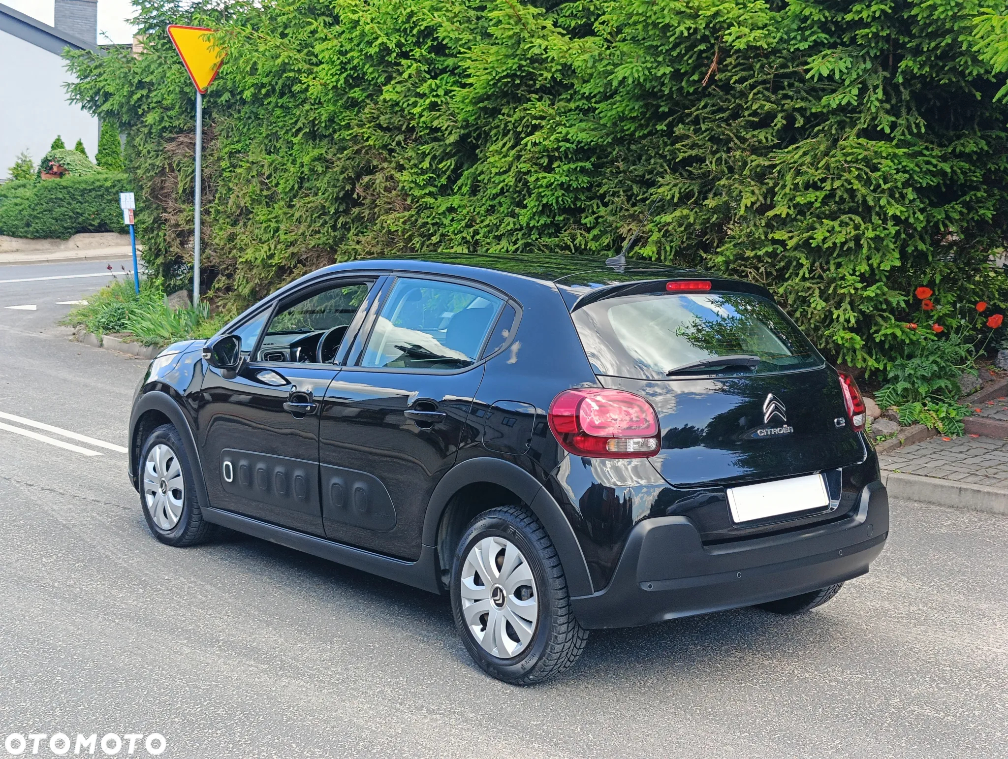 Citroën C3 Pure Tech 110 S&S EAT6 ELLE - 3