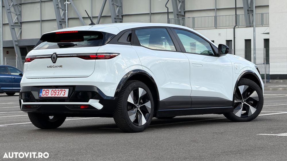 Renault Megane EV40 standard charge equilibre - 4