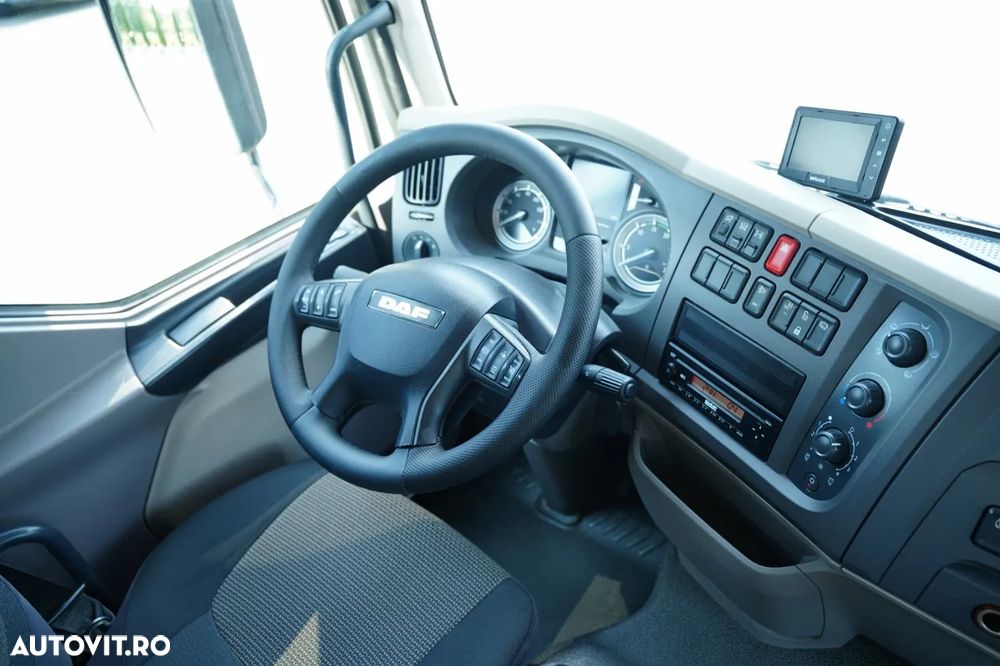 DAF LF 250 / 4x2 / CAROSERIE DE LIVRARE 7,3 m / HYVA HB150XE3 HGV / RIDICARE MAXIMĂ: 10,06 M / PODEA REZISTENTĂ / ROTATOARE / TELECOMANDĂ / EURO 6 - 27