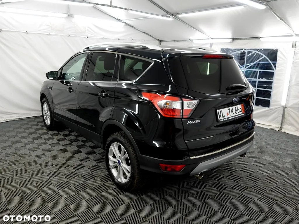 Ford Kuga 2.0 TDCi FWD Titanium - 4