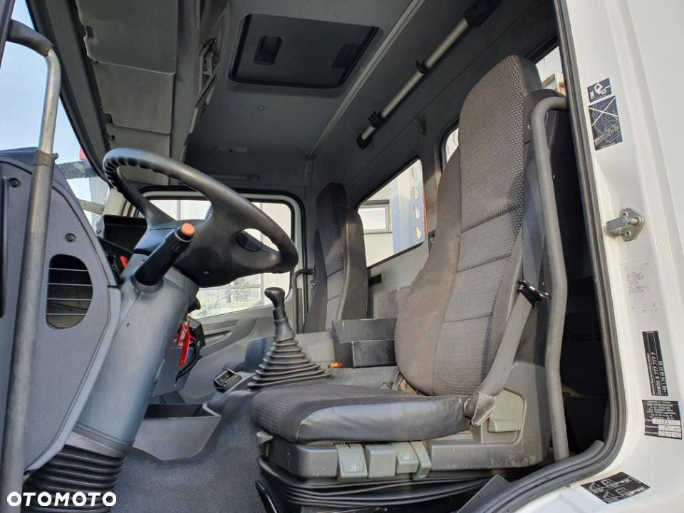 Mercedes-Benz axor - 15