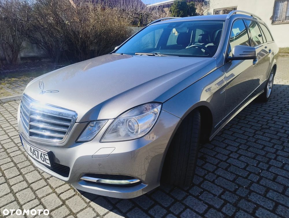 Mercedes-Benz Klasa E 350 CDI DPF BlueEFFICIENCY 7G-TRONIC Avantgarde - 7