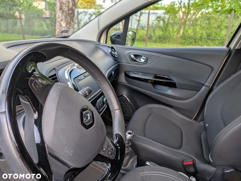 Renault Captur 1.2 Energy TCe Limited - 10