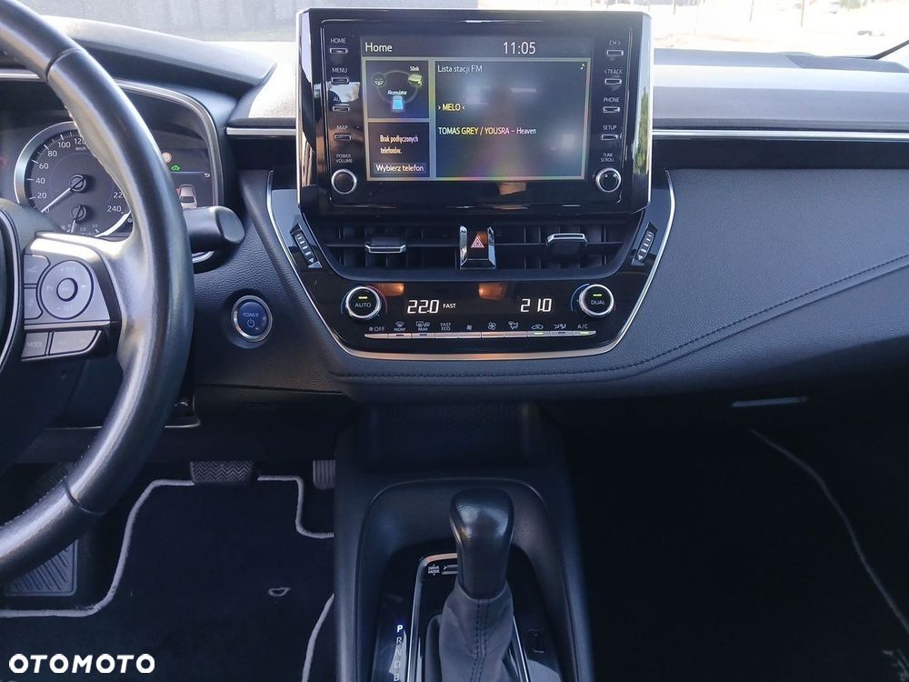 Toyota Corolla 1.8 Hybrid Comfort - 32
