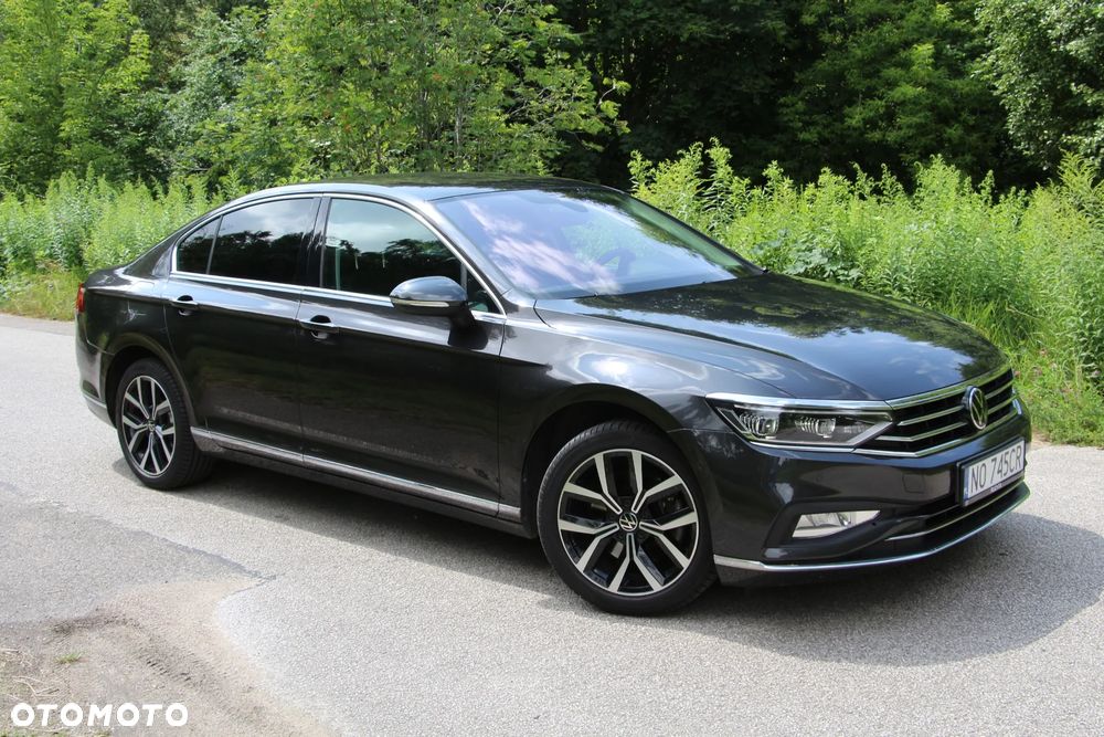 Volkswagen Passat 1.5 TSI EVO Elegance DSG - 3