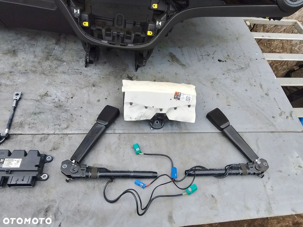 deska rozdzielcza airbag sensor napinacze opel adam - 6