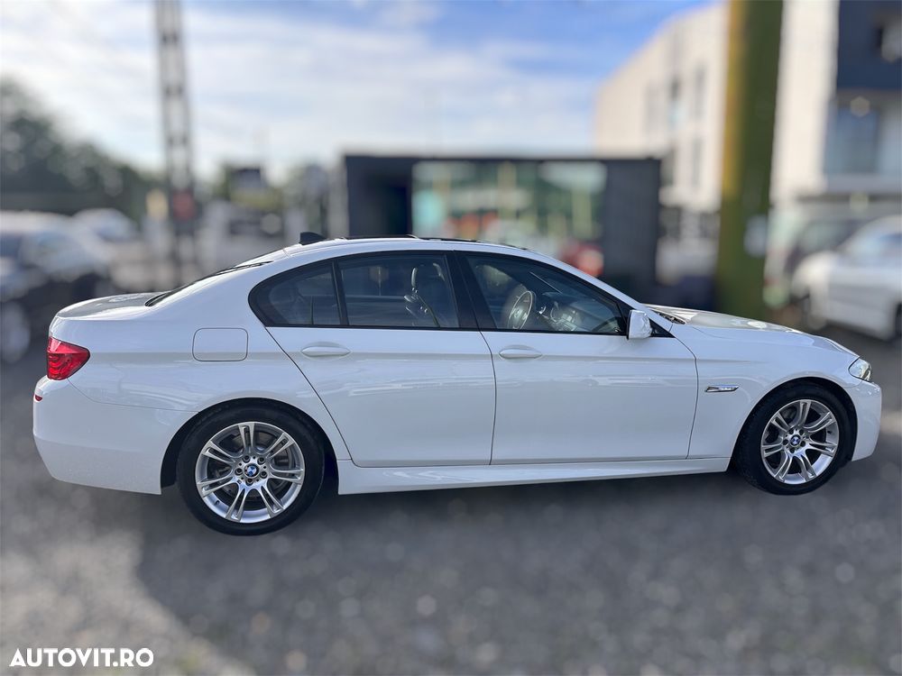 BMW Seria 5 520d xDrive Aut. Luxury Line - 2