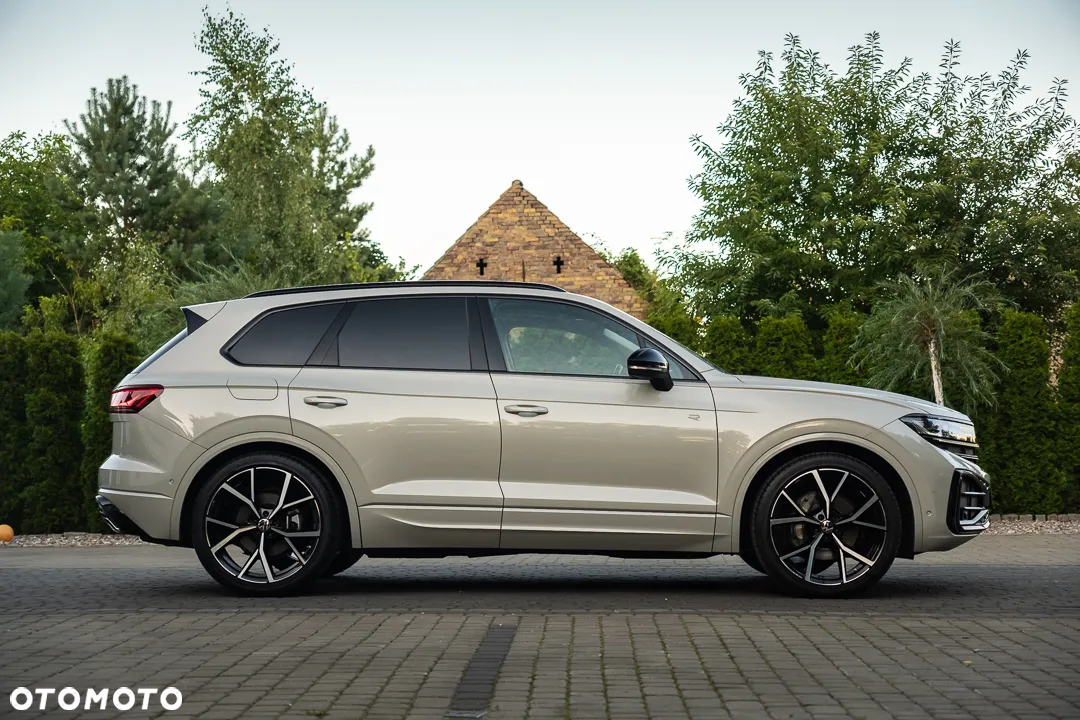Volkswagen Touareg 3.0 V6 TDI 4Motion DPF Automatik R-Line - 12