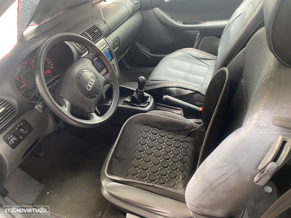 Audi A3 1.6 - 5