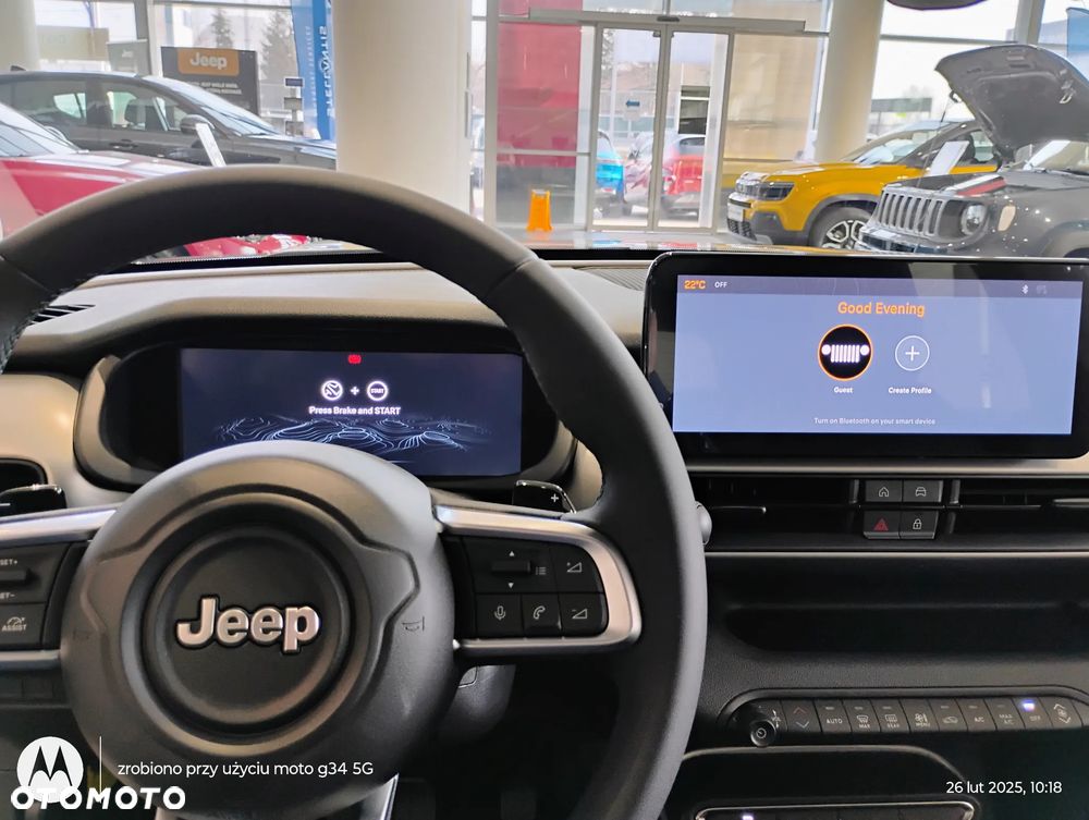 Jeep Avenger 1.2 T3 mHEV Altitude FWD eDCT6 - 6