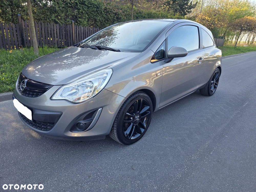 Opel Corsa 1.4 16V Sport - 2