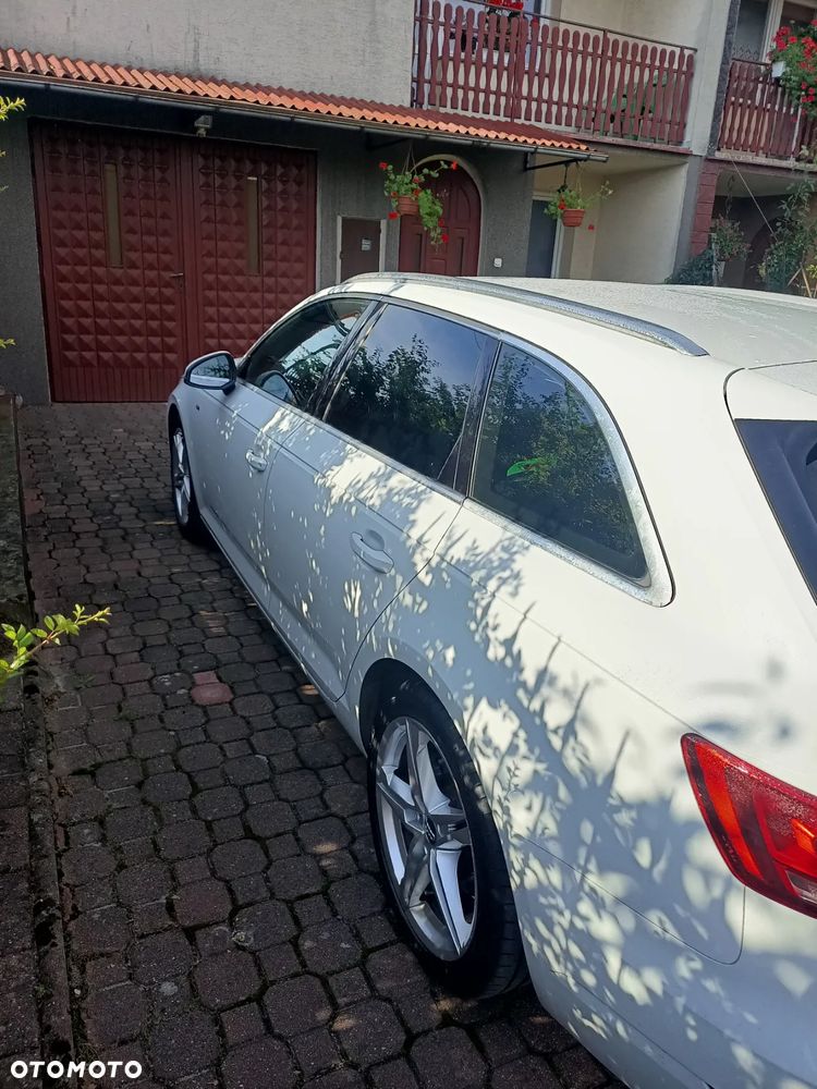 Audi A4 Avant 2.0 TDI - 4