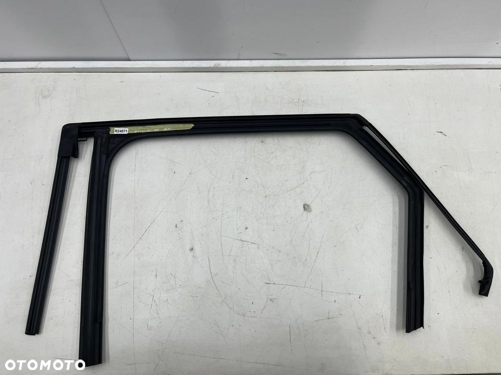 Uszczelka Peugeot 3008 2 II p84e Citroen C5 Aircross 16-24r. guma prawych tylnych drzwi prawy tył li - 5