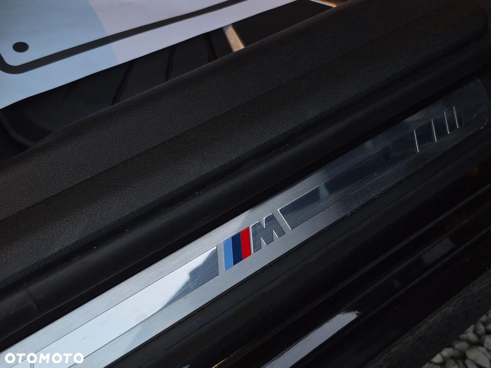 BMW Seria 3 320d mHEV - 33