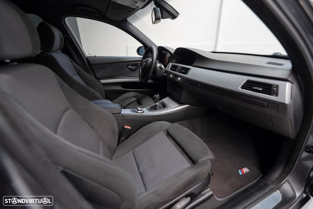 BMW 318 d - 9