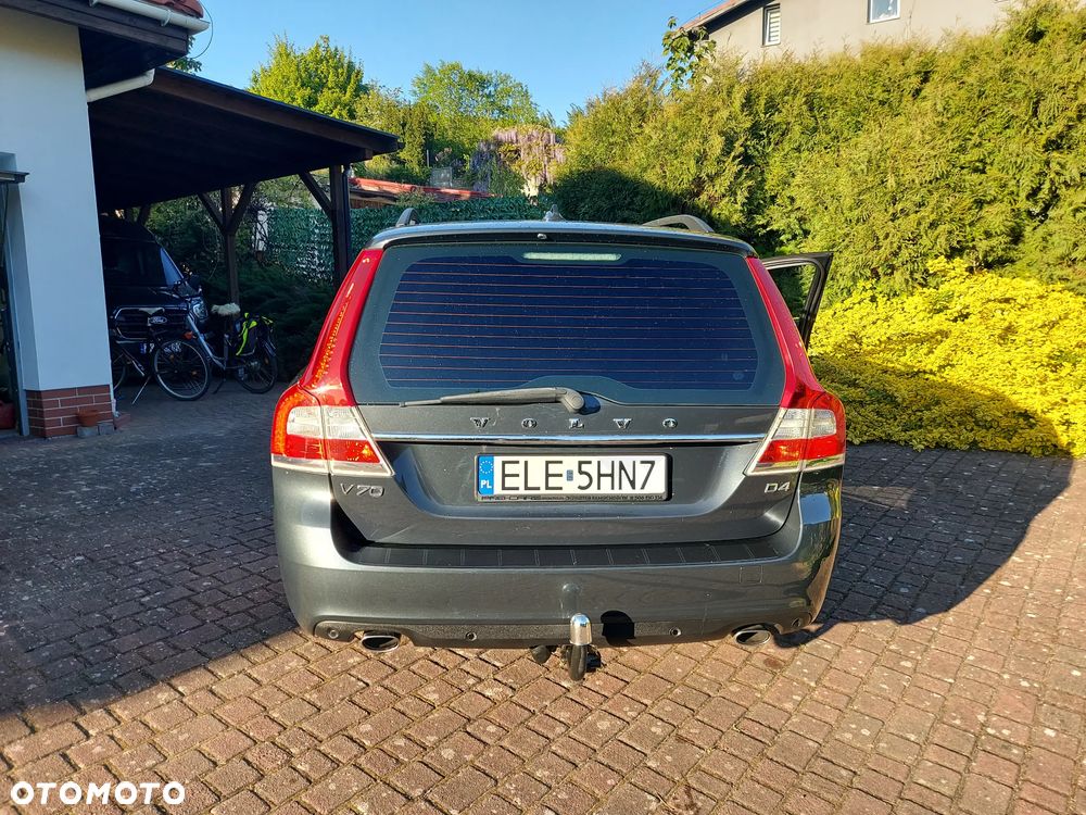 Volvo V70 D4 Drive-E Momentum - 11