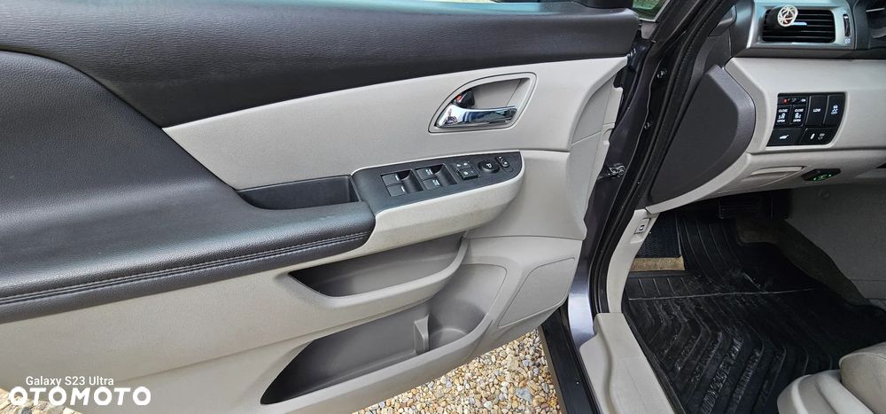 Honda Odyssey 3.5 EX - 2