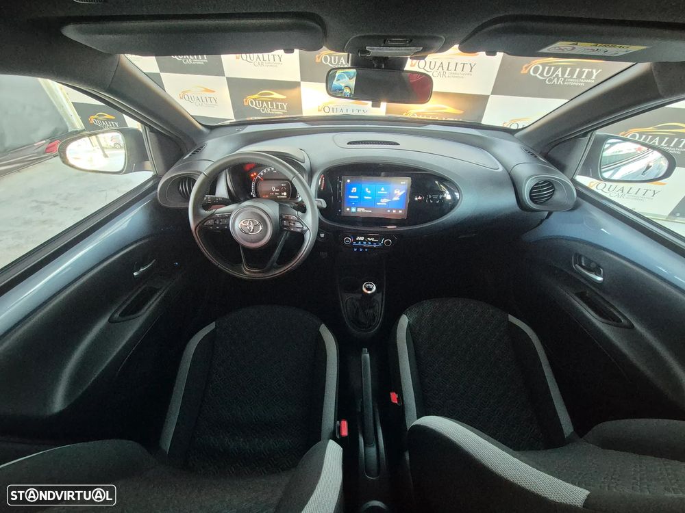 Toyota Aygo X Air Style - 17