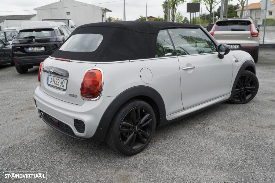 MINI Cabrio Cooper Premium Extra JCW Auto - 6