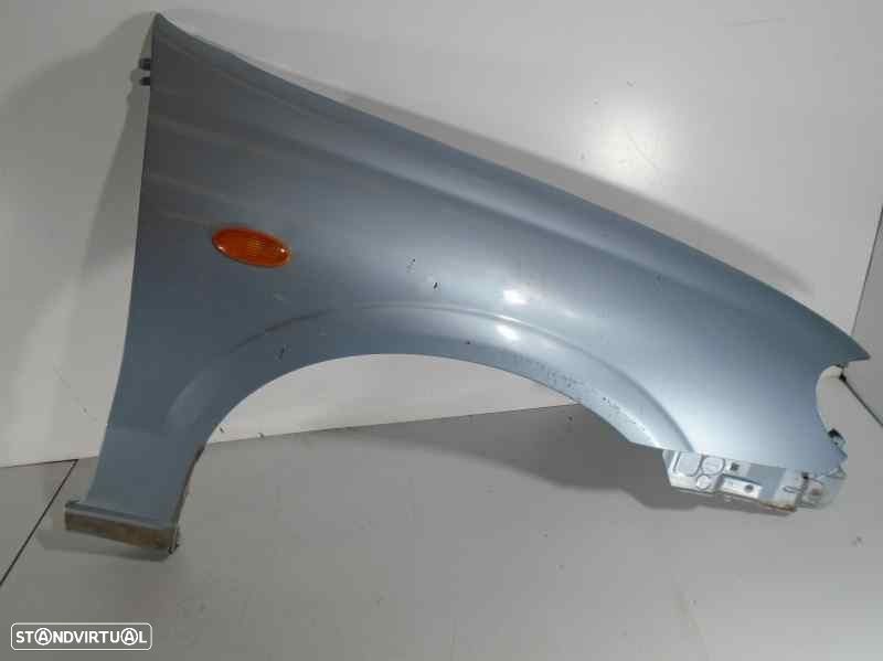 GUARDA-LAMAS FRENTE DIREITO NISSAN ALMERA II 1.5 98CV 1497CC - 1
