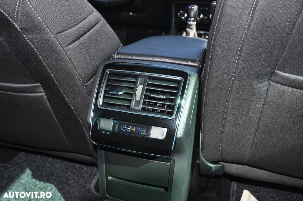 Skoda Superb 2.0 TDI 4X4 DSG Style - 17