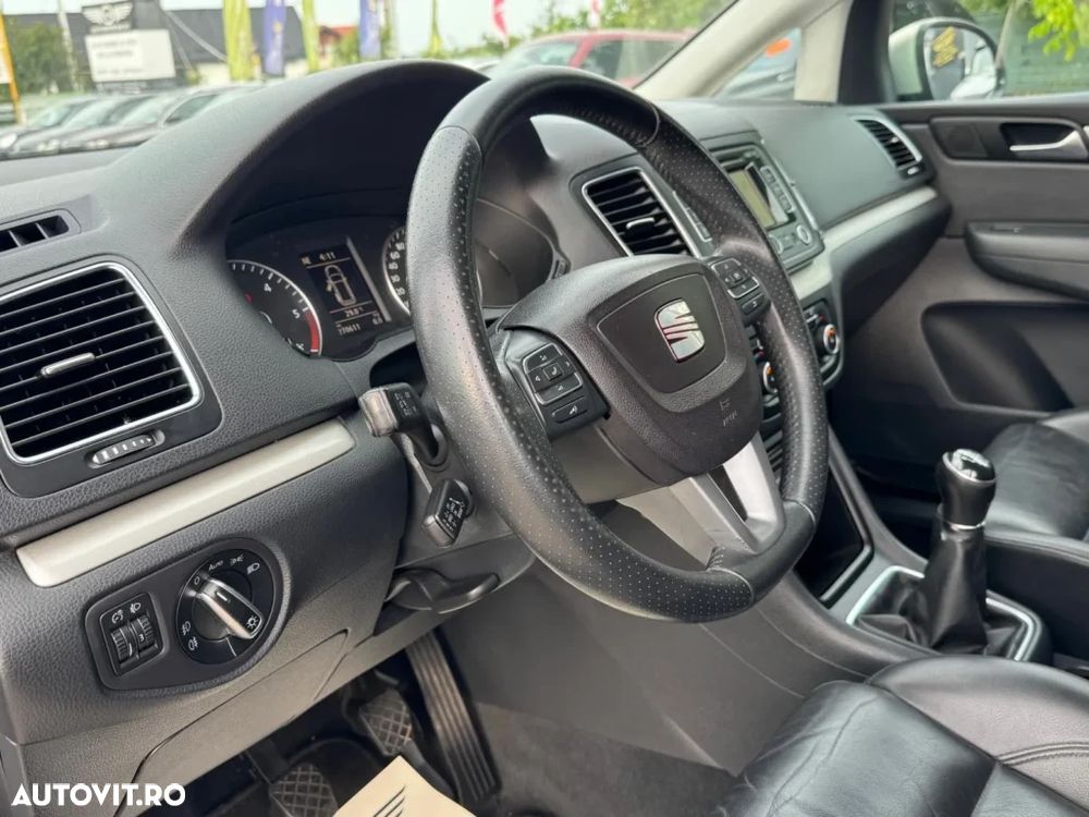 Seat Alhambra 2.0 TDI Ecomotive Sport - 11