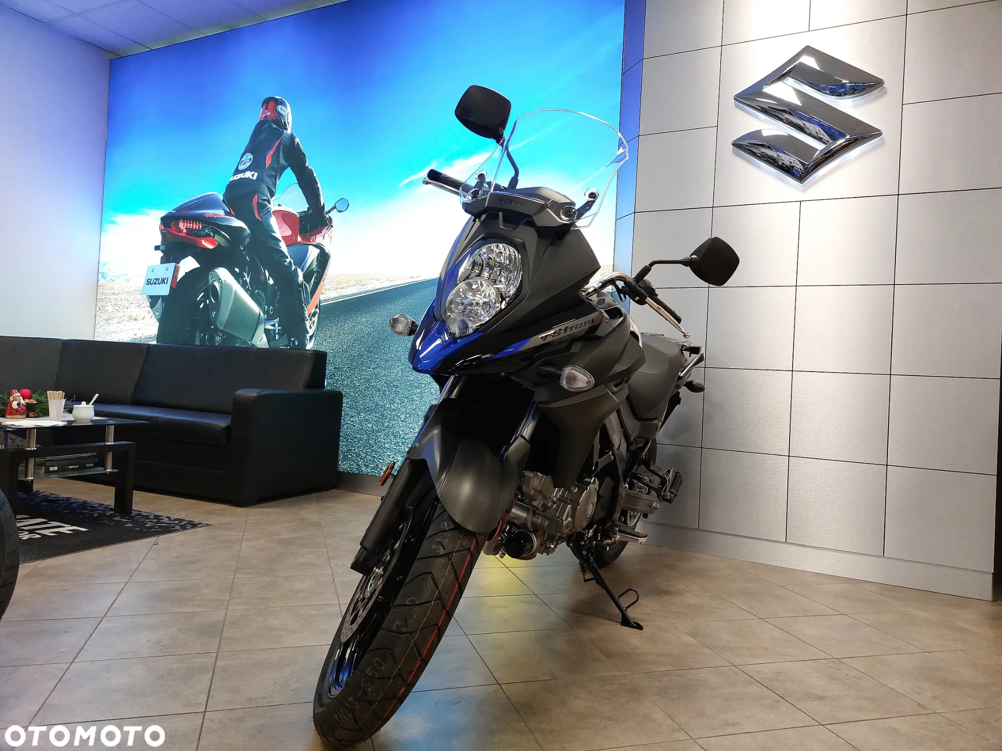 Suzuki DL - 6
